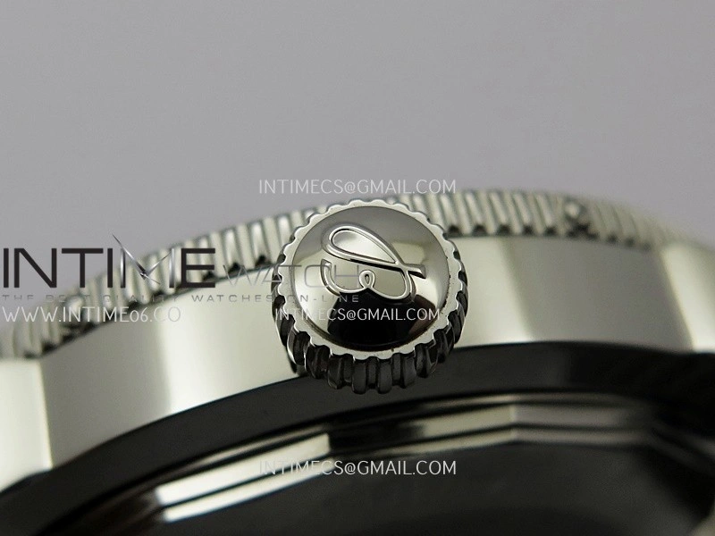 SuperOcean 46mm Black Ceramic Bezel SS B50 1:1 Best Edition Green Dial On SS Mesh Bracelet A2824
