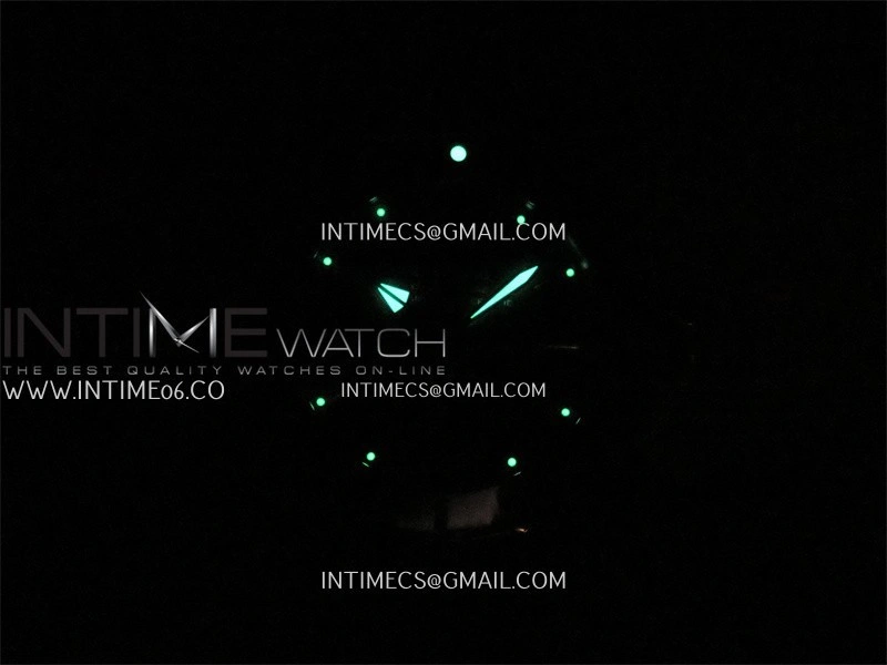 SuperOcean 46mm Black Ceramic Bezel SS B50 1:1 Best Edition Green Dial On SS Mesh Bracelet A2824