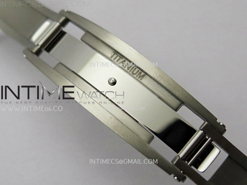 RM055 White inner Bezel Black Crown NTPT NTPT ZF 1:1 Best Edition on Black Rubber Strap RMUL2 Super Clone
