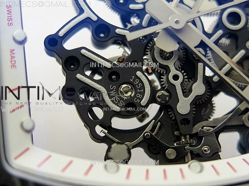 RM055 White Inner Bezel Black Crown NTPT NTPT ZF 1:1 Best Edition on White Rubber Strap RMUL2 Super Clone