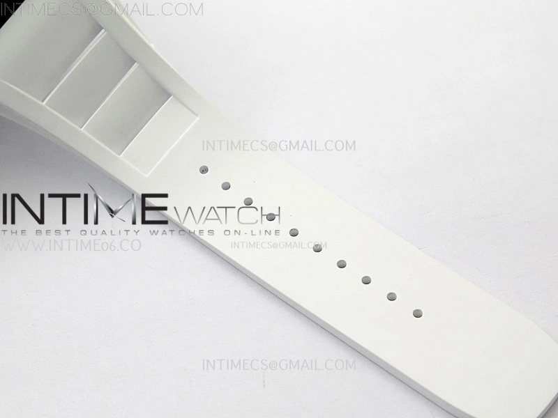 RM055 White Inner Bezel Black Crown NTPT NTPT ZF 1:1 Best Edition on White Rubber Strap RMUL2 Super Clone