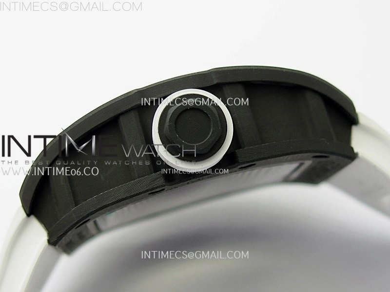 RM055 Blue Inner Bezel Black Crown NTPT NTPT ZF 1:1 Best Edition on White Rubber Strap RMUL2 Super Clone