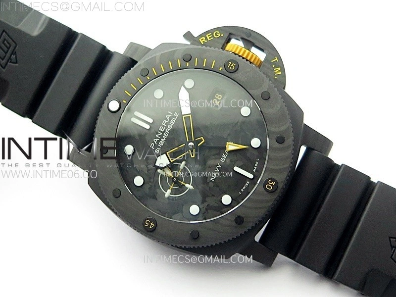 PAM1324 Carbotech 44mm GMT VSF 1:1 Best Edition Carbon Dial on Black Rubber Strap P.9011
