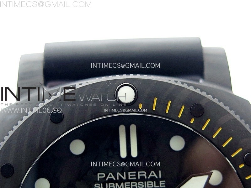 PAM1324 Carbotech 44mm GMT VSF 1:1 Best Edition Carbon Dial on Black Rubber Strap P.9011