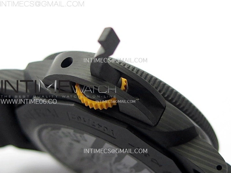 PAM1324 Carbotech 44mm GMT VSF 1:1 Best Edition Carbon Dial on Black Rubber Strap P.9011