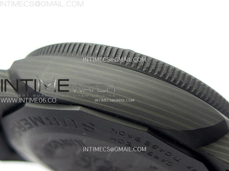 PAM1324 Carbotech 44mm GMT VSF 1:1 Best Edition Carbon Dial on Black Rubber Strap P.9011