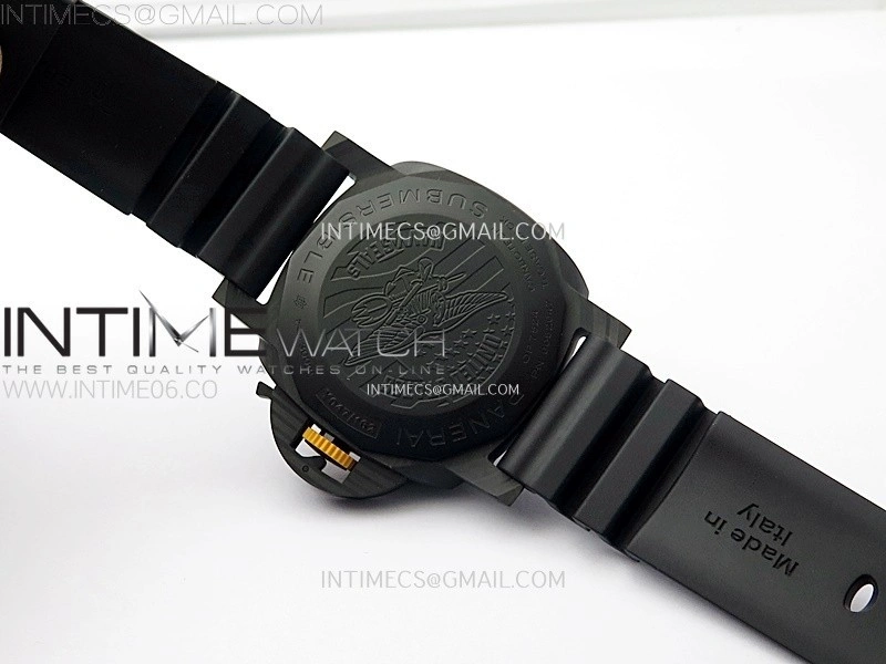 PAM1324 Carbotech 44mm GMT VSF 1:1 Best Edition Carbon Dial on Black Rubber Strap P.9011