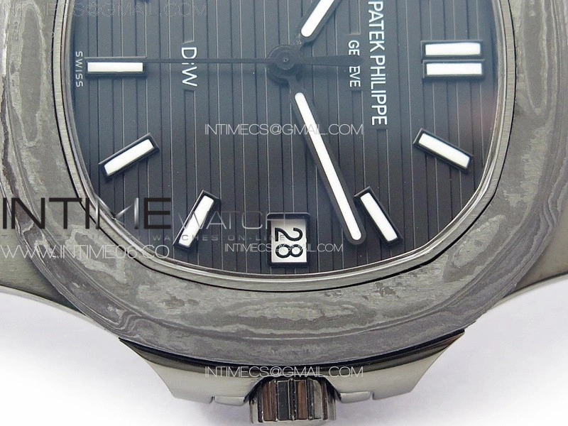 Nautilus 5711 DIW Carbon DIWF 1:1 Best Edition Black Textured Dial on Carbon PVD Bracelet 324CS