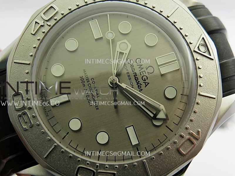 Seamaster 300M Diver 42mm SS ORF Best Edition Gray Dial On Black Rubber Strap Super Clone 8806