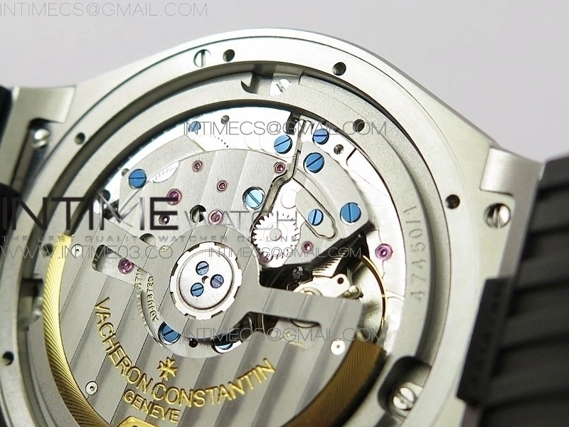 Overseas Dual Time Power Reserve TWA Best Edition White Dial on Black Rubber Strap A1222