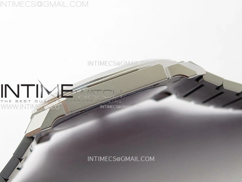 Octo Finissimo Satin-polished steel BVF 1:1 Best Edition Silver Dial on Satin-polished steel Bracelet Asian Micro Rotor Movement