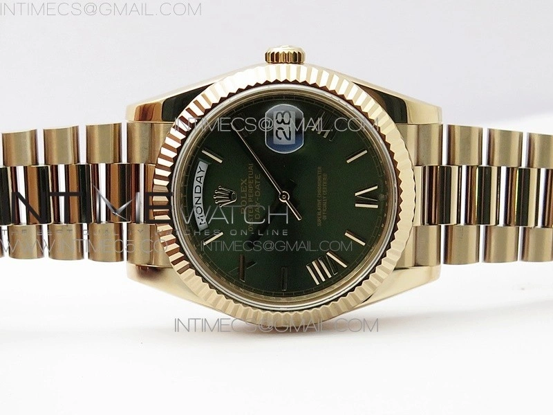 Day-Date 40mm 228239 BP New Dial Version 904 RG Green Roman Markers Dial on RG President Bracelet A2836