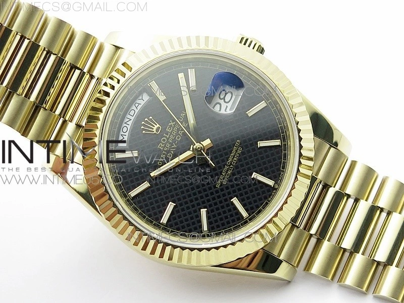 Day-Date 40mm 228239 BP New Dial Version 904 YG Black Stick Markers Dial on YG President Bracelet A2836