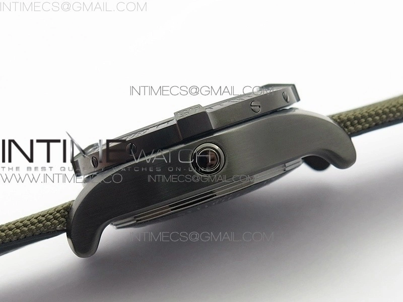 Avenger II Seawolf DLC V2 Best Black Dial Numeral Markers Yellow Second Hand on Black Strap A2836(Free Brown Leather Strap