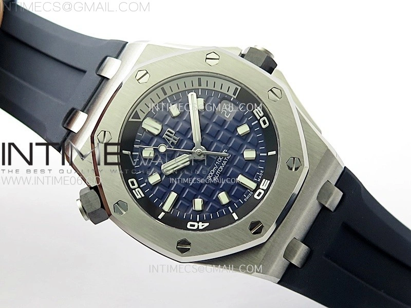 Royal Oak Offshore Diver 15720 APSF 1:1 Best Edition Blue Dial on Blue Rubber Strap SA4308