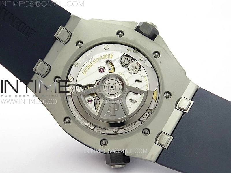 Royal Oak Offshore Diver 15720 APSF 1:1 Best Edition Blue Dial on Blue Rubber Strap SA4308