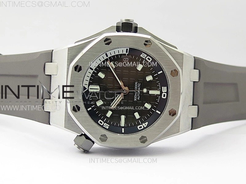 Royal Oak Offshore Diver 15720 APSF 1:1 Best Edition Gray Dial on Gray Rubber Strap SA4308