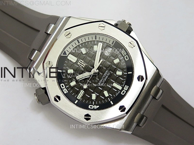 Royal Oak Offshore Diver 15720 APSF 1:1 Best Edition Gray Dial on Gray Rubber Strap SA4308