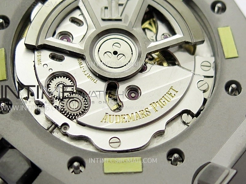 Royal Oak Offshore Diver 15720 APSF 1:1 Best Edition Gray Dial on Gray Rubber Strap SA4308