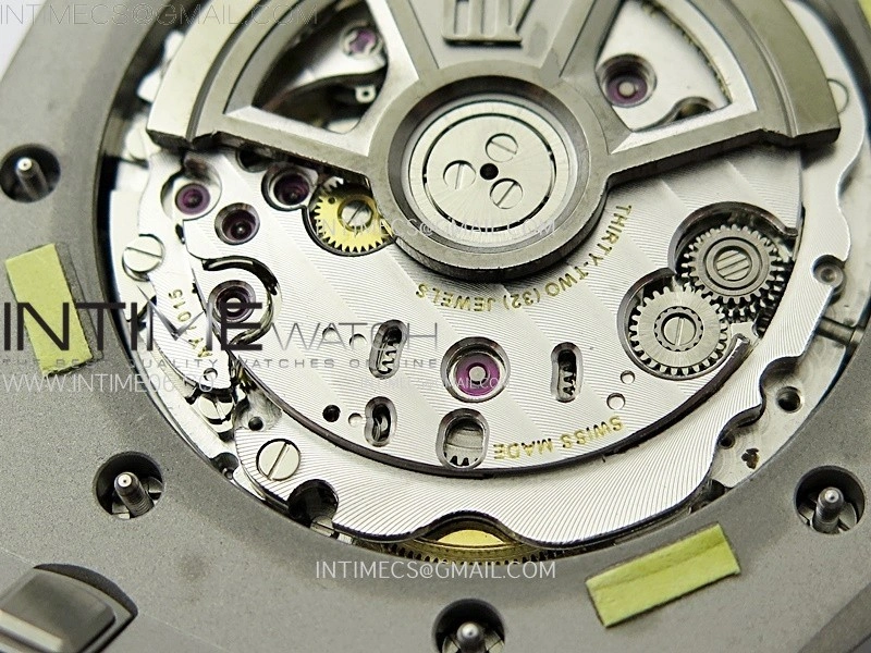 Royal Oak Offshore Diver 15720 APSF 1:1 Best Edition Gray Dial on Gray Rubber Strap SA4308