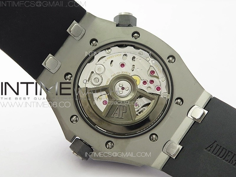 Royal Oak Offshore Diver 15720 IPF 1:1 Best Edition Black Dial on Black Rubber Strap A4308