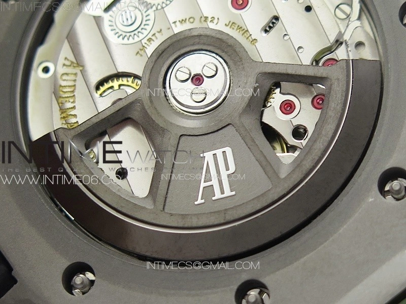 Royal Oak Offshore Diver 15720 IPF 1:1 Best Edition Green Dial on Green Rubber Strap A4308
