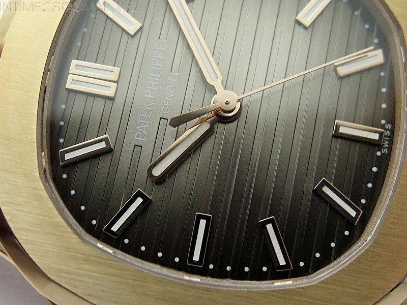 Nautilus 5711 1R-001 RG PPF 1:1 Best Edition Brown Textured Dial on RG Bracelet Super Clone 26-330 V5