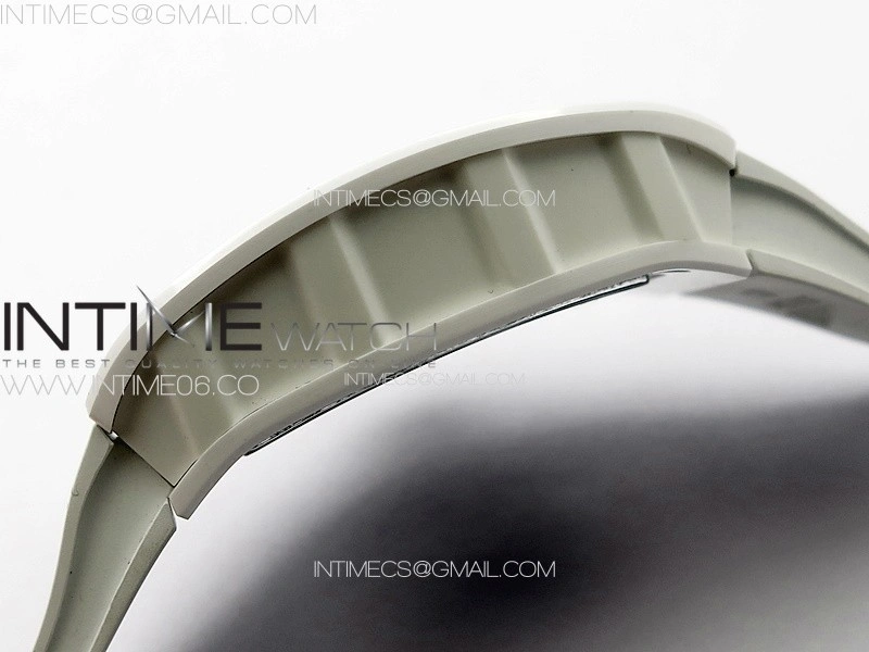RM055 Real Ceramic Case KUF Best Edition Black Crown on White Rubber Strap MIYOTA8215