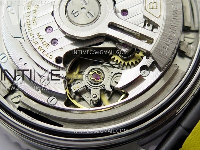 Navitimer B01 43mm SS BLSF 1:1 Best Edition Black Dial Silver Subdials On Black Leather Strap A7750