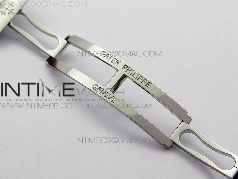 Nautilus Jumbo 5713 Super Replication PPF 1:1 Best Edition White Textured Dial on SS Bracelet PPF324