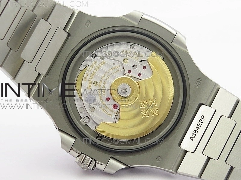 Nautilus Jumbo 5713 Super Replication PPF 1:1 Best Edition White Textured Dial on SS Bracelet PPF324