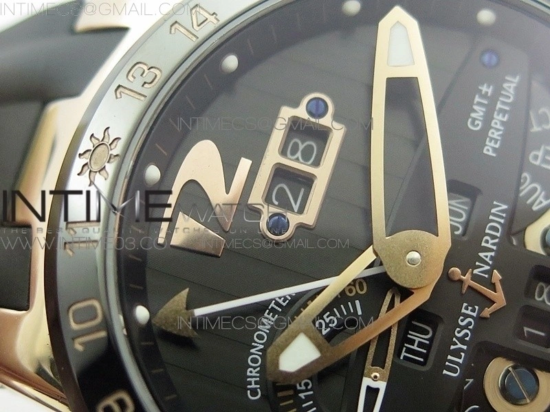 Executive Toro 326-03 RG TWA 1:1 Best Edition Black Dial on Black Rubber Strap Asian UN-32