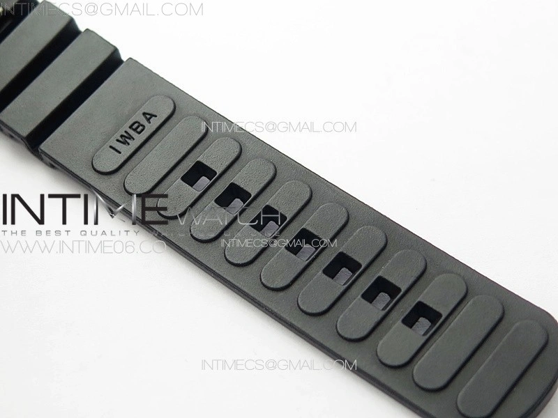Aquatimer IW358002 SS V6S 1:1 Best Edition Black Dial White Sticks Markers on Black Rubber Strap A2824