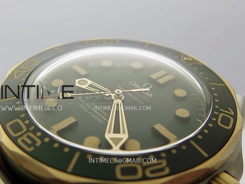 Seamaster 300M Diver Titanium Bronze Gold VSF 1:1 Best Edition Green Dial on Titanium Mesh Bracelet Asian Super Clone 8806