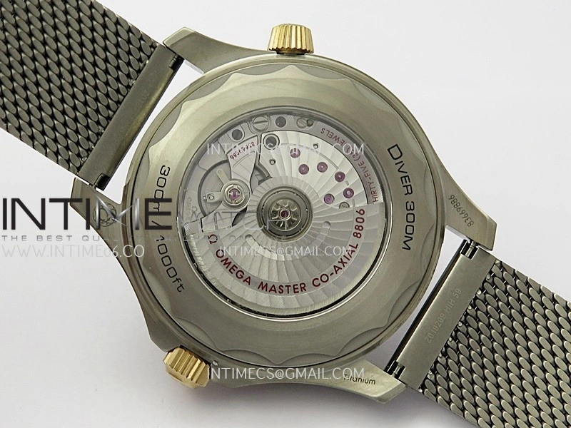 Seamaster 300M Diver Titanium Bronze Gold VSF 1:1 Best Edition Green Dial on Titanium Mesh Bracelet Asian Super Clone 8806