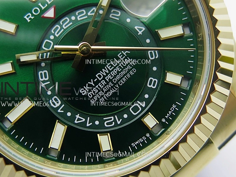 Sky-Dweller 326238 904L YG Noob 1:1 Best Edition Green Dial On Oysterflex Rubber Strap Asian 23J to 9001
