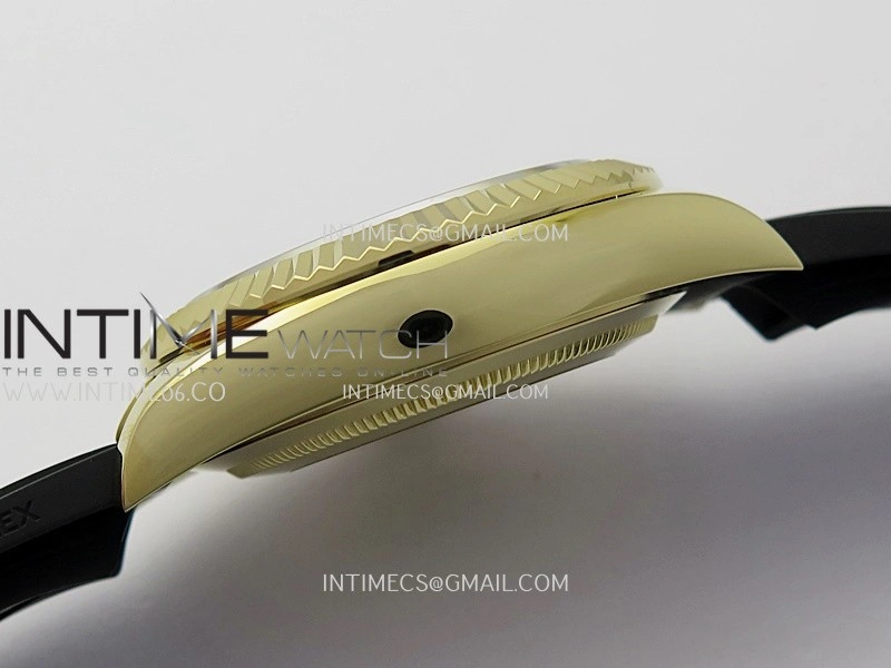 Sky-Dweller 326238 904L YG Noob 1:1 Best Edition Green Dial On Oysterflex Rubber Strap Asian 23J to 9001