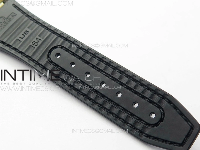 Constellation 41mm YG Black Ceramic Bezel VSF 1:1 Best Edition Black Dial on Black Gummy Strap A8900
