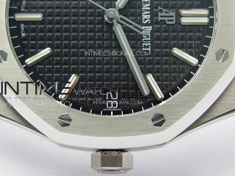 Royal Oak 41mm 15500 SS ZF 1:1 Best Edition Black Textured Dial on SS Bracelet A4302 Super Clone V3