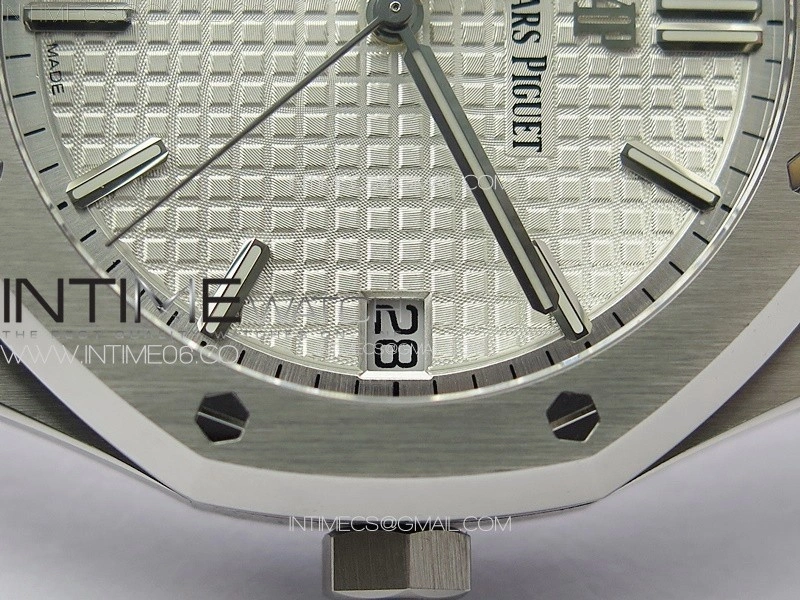 Royal Oak 41mm 15500 SS ZF 1:1 Best Edition White Textured Dial on SS Bracelet A4302 Super Clone V3