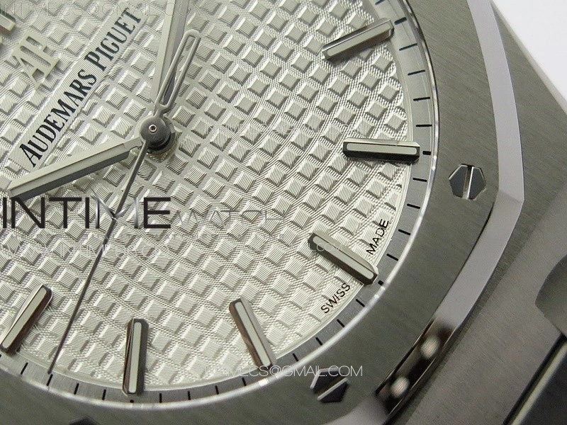 Royal Oak 41mm 15500 SS ZF 1:1 Best Edition White Textured Dial on SS Bracelet A4302 Super Clone V3