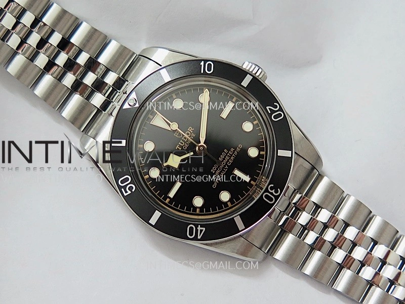 Heritage Black Bay M79000N 37mm SS ZF 1:1 Best Edition Black Dial Black Bezel On Jubilee Bracelet A2824