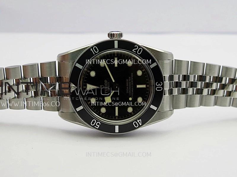 Heritage Black Bay M79000N 37mm SS ZF 1:1 Best Edition Black Dial Black Bezel On Jubilee Bracelet A2824