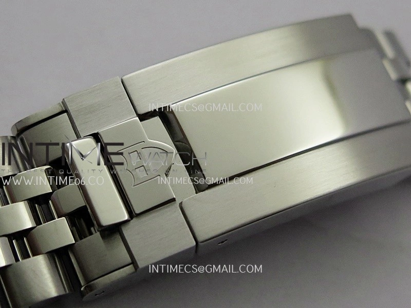 Heritage Black Bay M79000N 37mm SS ZF 1:1 Best Edition Black Dial Black Bezel On Jubilee Bracelet A2824