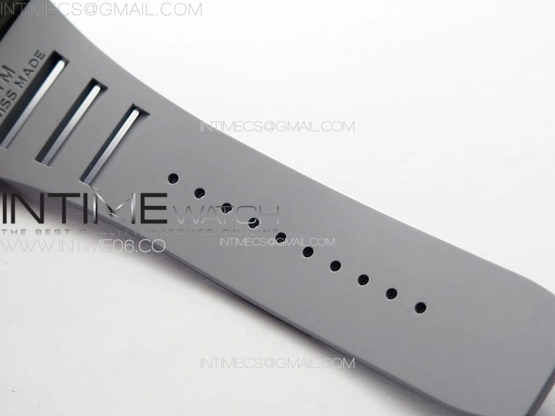 RM035-01 Forged Carbon Case KUF Best Edition Red Crown on Gray Rubber Strap MIYOTA8215