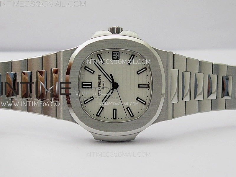 Nautilus 5711 1A-011 PPF 1:1 Best Edition White Textured Dial on SS Bracelet Super Clone 26-330 V5
