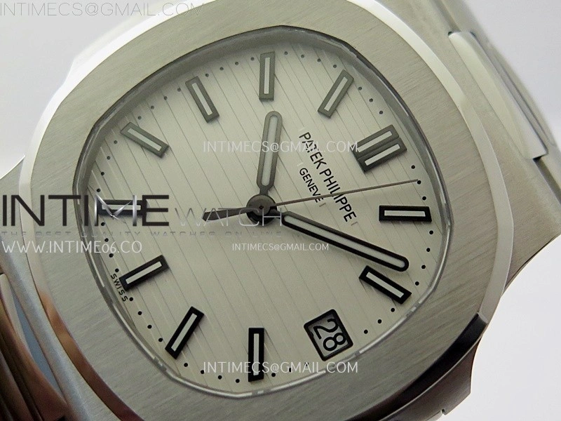 Nautilus 5711 1A-011 PPF 1:1 Best Edition White Textured Dial on SS Bracelet Super Clone 26-330 V5