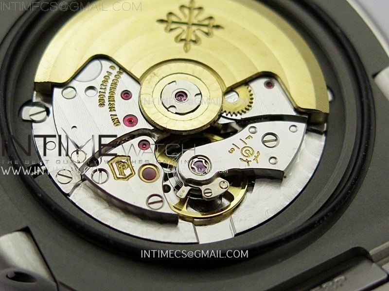 Nautilus 5711 1A-011 PPF 1:1 Best Edition White Textured Dial on SS Bracelet Super Clone 26-330 V5
