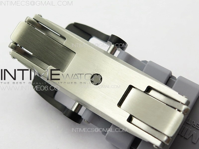 RM035-02 Forged Carbon Case KUF Best Edition Red Crown on Gray Rubber Strap MIYOTA8215