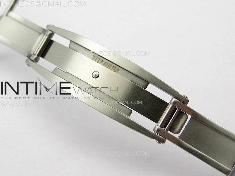 RM035-02 Forged Carbon Case KUF Best Edition Red Crown on Gray Rubber Strap MIYOTA8215